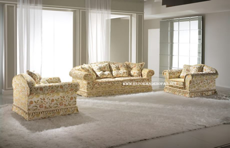 sofa colonial